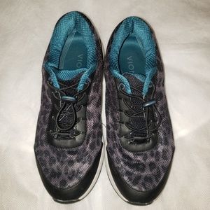 Vionic Tennis Shoes